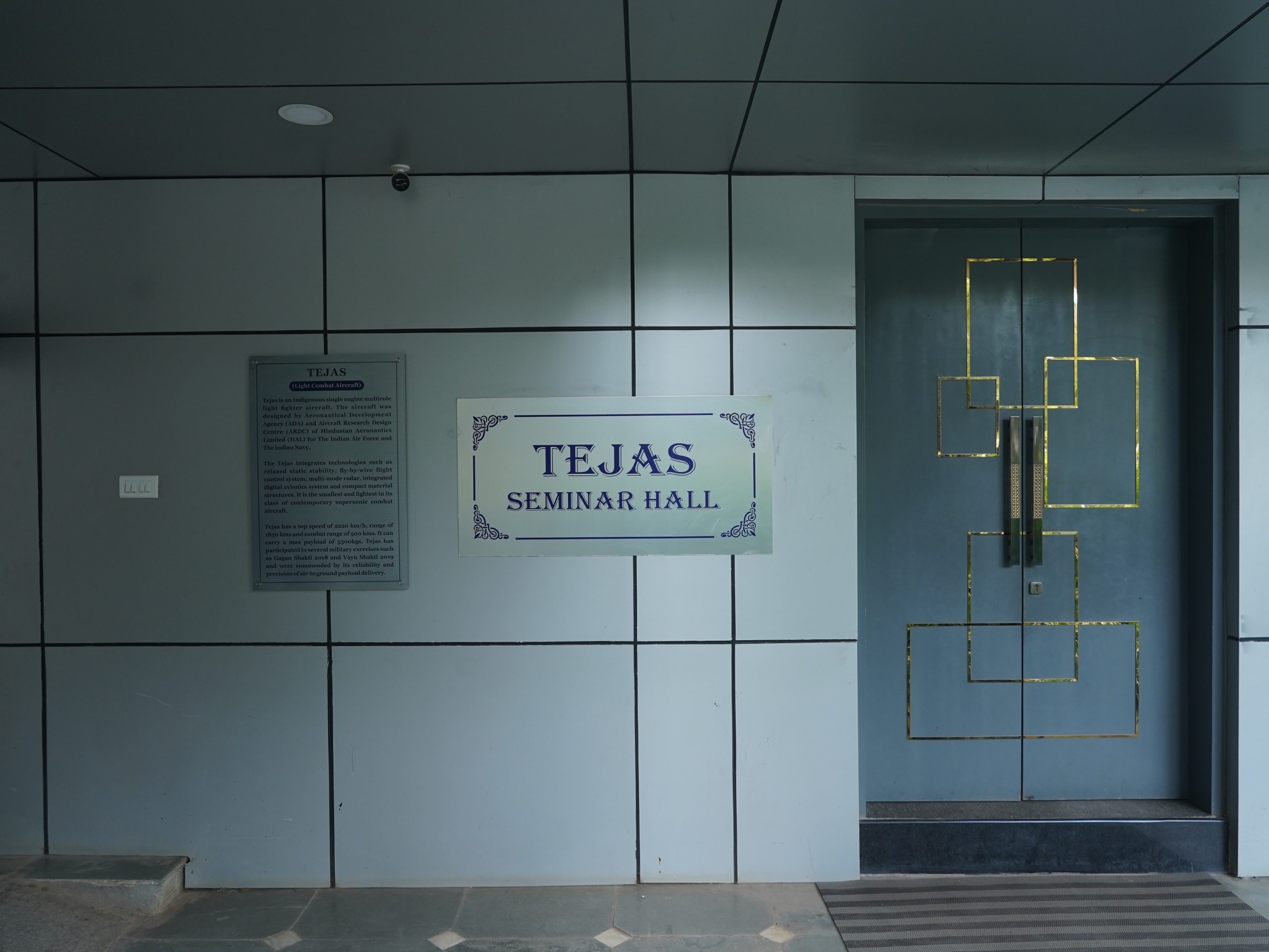 tejas-hall-07