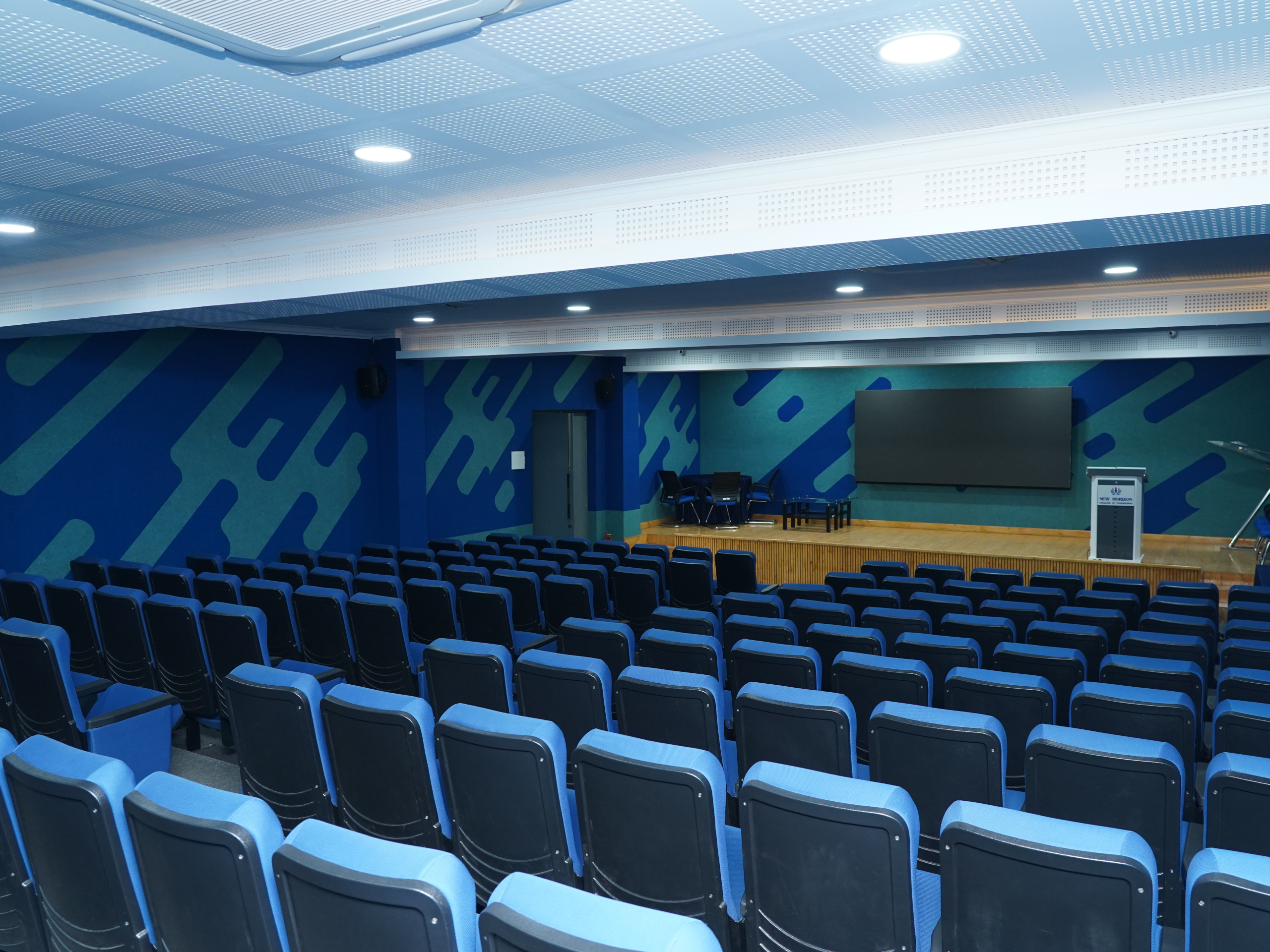 tejas-seminar-hall-03